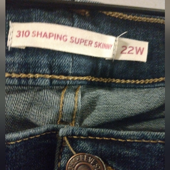 Levi jeans Plus size 22w - Picture 3 of 4